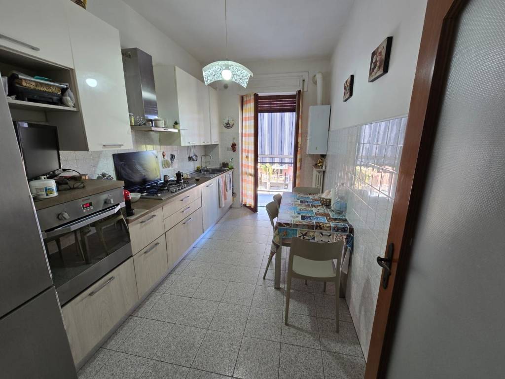 Appartamento a Pescara in Via del Circuito, 100 - Foto 2