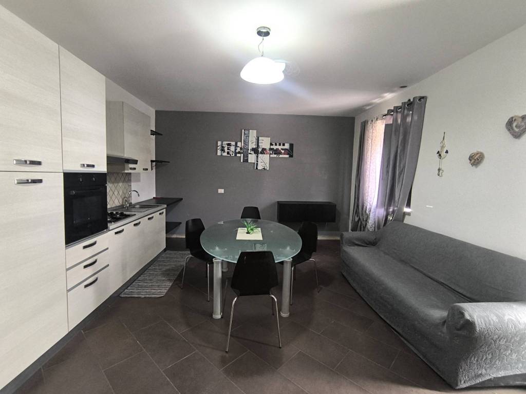 Appartamento a Cassano magnago in Via Guglielmo Marconi, 108 - Foto 5