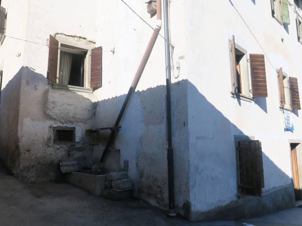 Casa indipendente a Ledro in Via Unità d'Italia, 33 - Foto 4