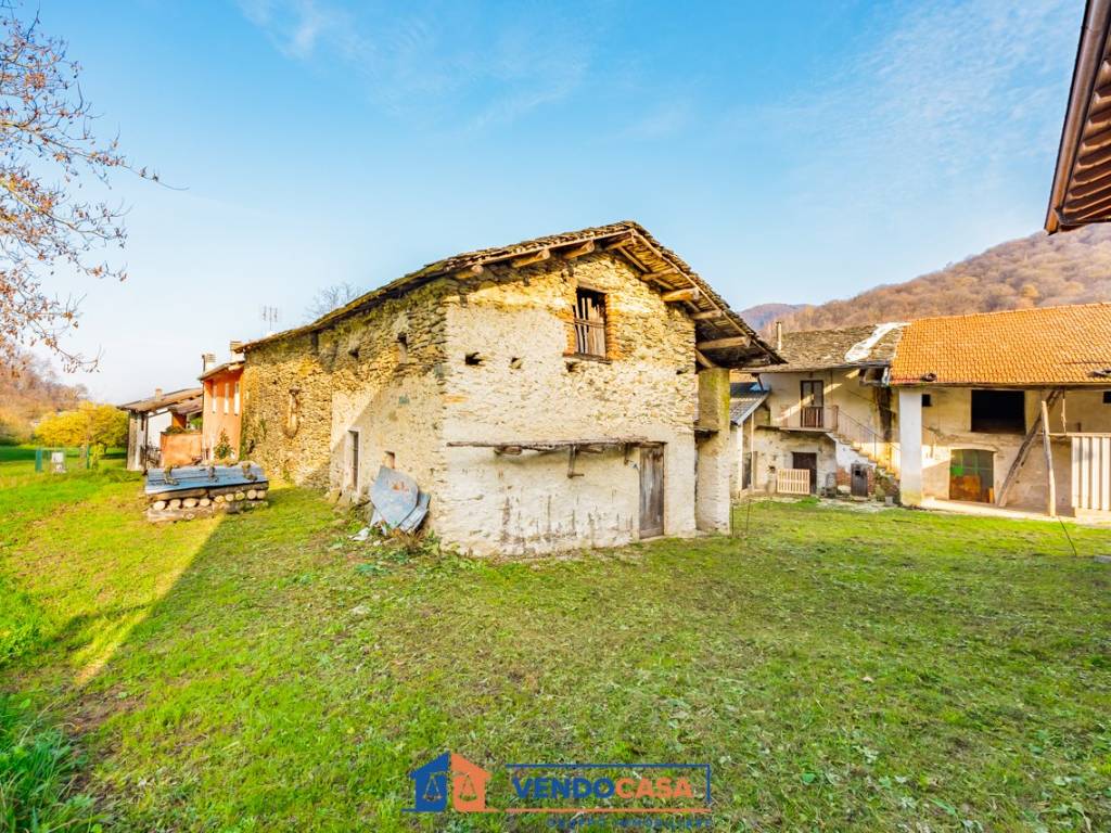 Rustico / casale a Boves in Via Merlat, 42 - Foto 2