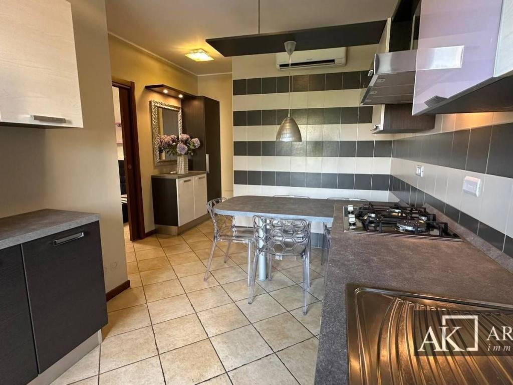 Appartamento a Novara in Via San Bernardino da Siena, 3 - Foto 4
