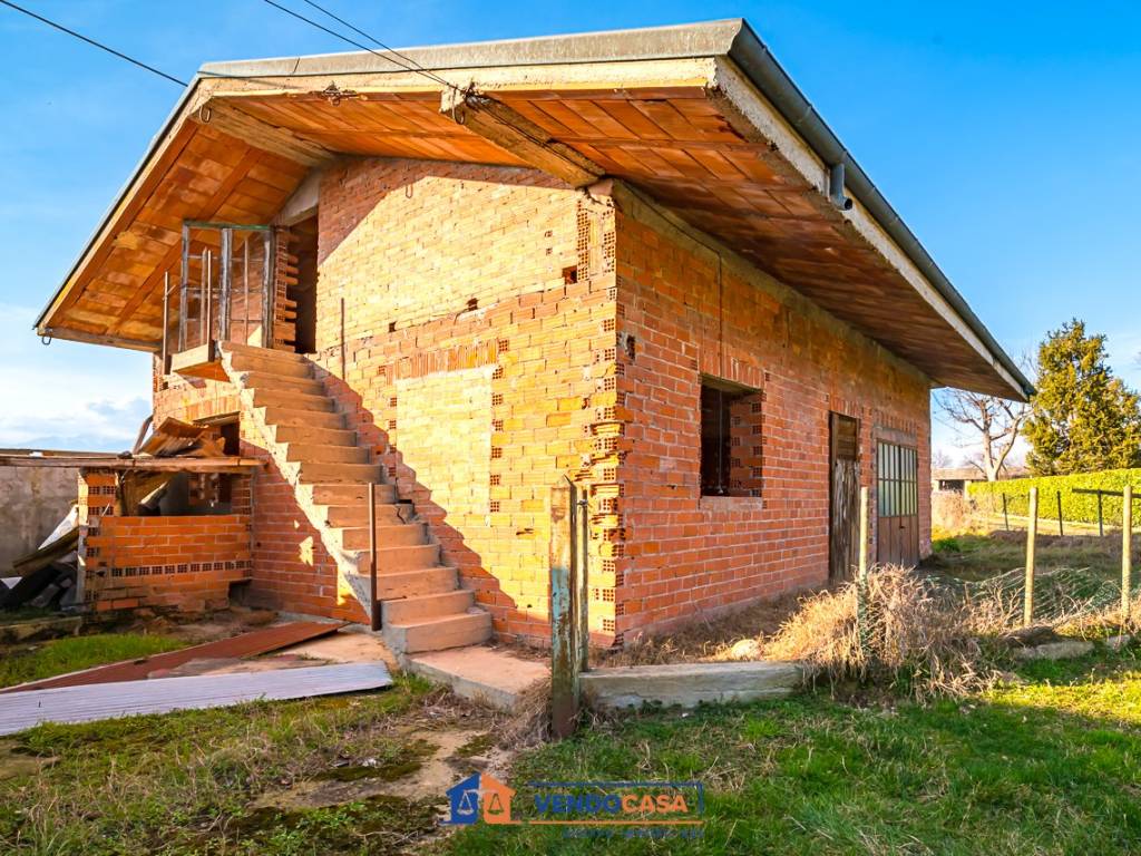 Villa a Barge in Via Cursaglie, 8 - Foto 3