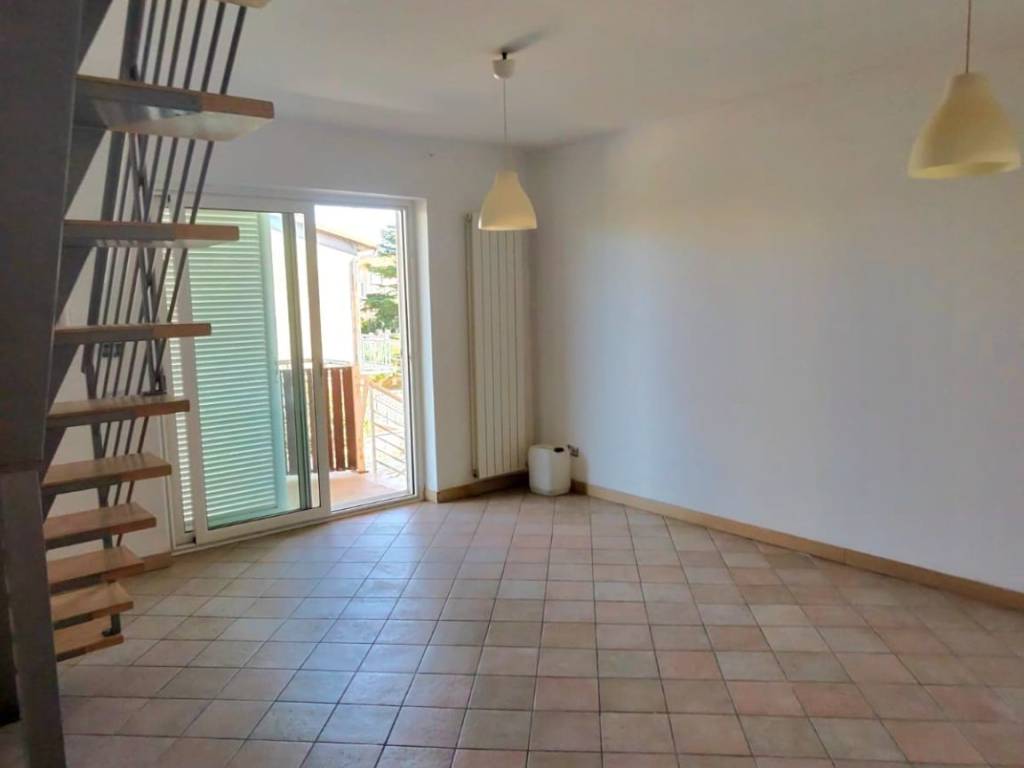 Appartamento a Montalto di castro in Via dei Lillà, 7 - Foto 2