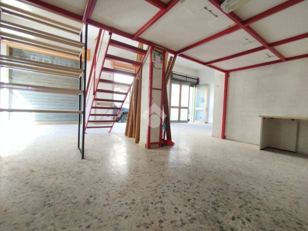 Box / garage a Quartu sant'elena in Via Respighi, 21 - Foto 4