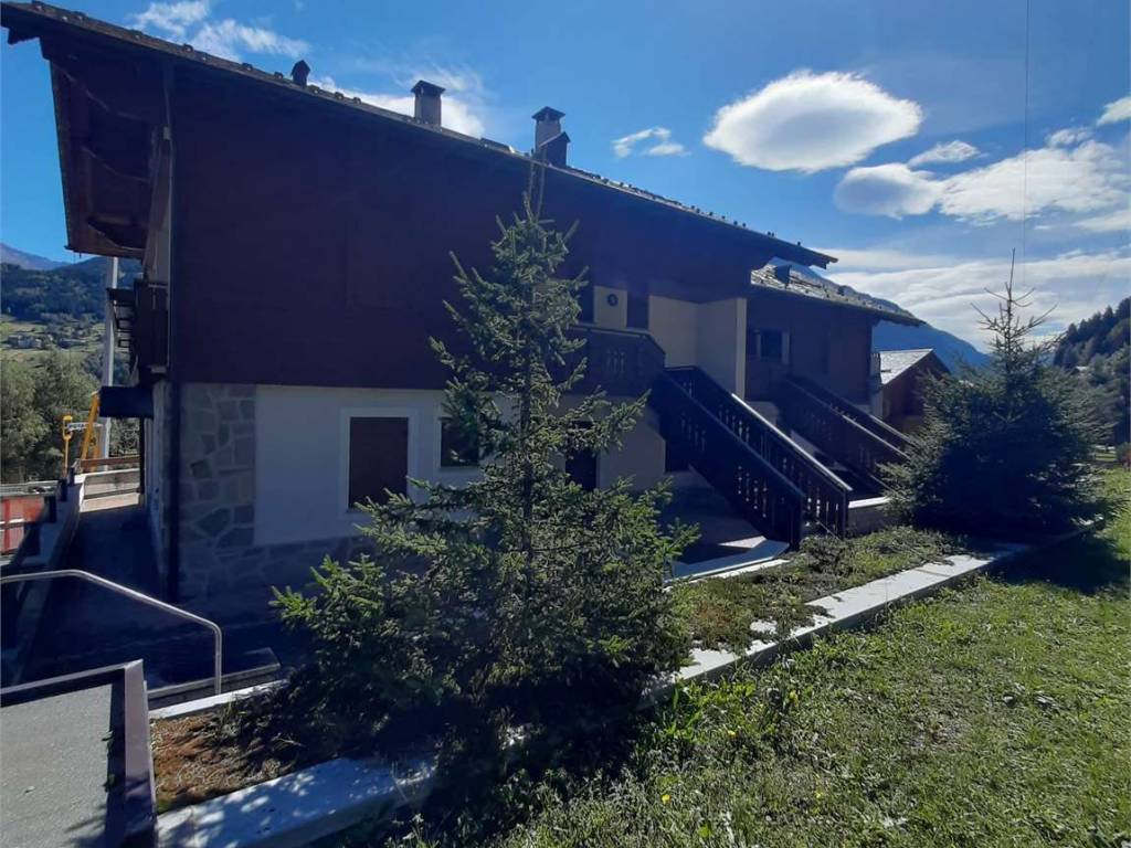 Appartamento a Valdisotto in Via Osteglio, 22 - Foto 2