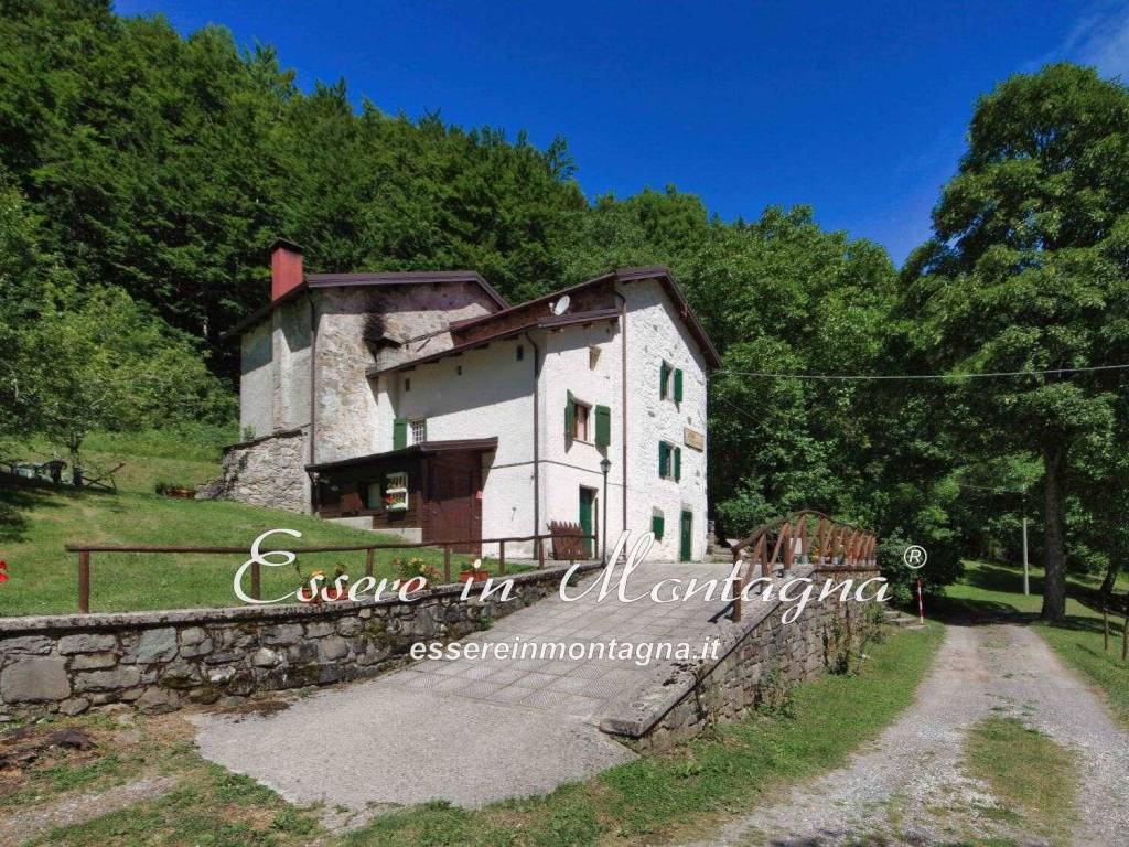 Villa a Pievepelago in Via Casa dell'Alda, 10 - Foto 2