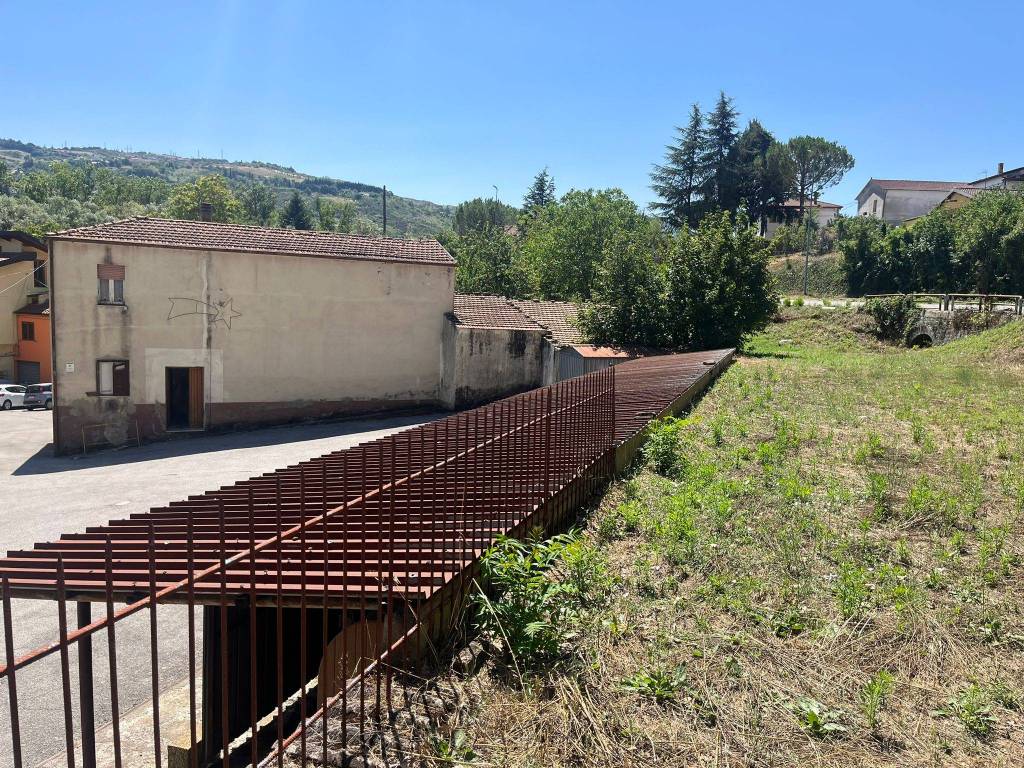 Casa indipendente a Potenza in Via Rifreddo - Foto 4
