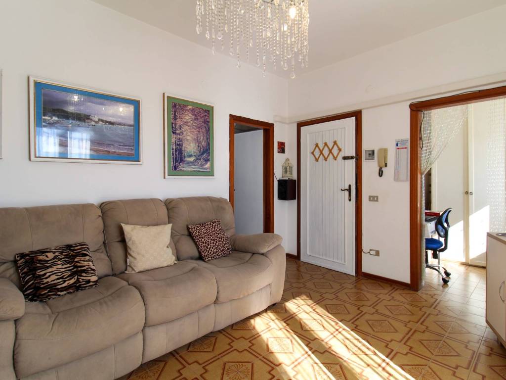 Appartamento a Rosignano marittimo in Via dei Cipressi - Foto 5