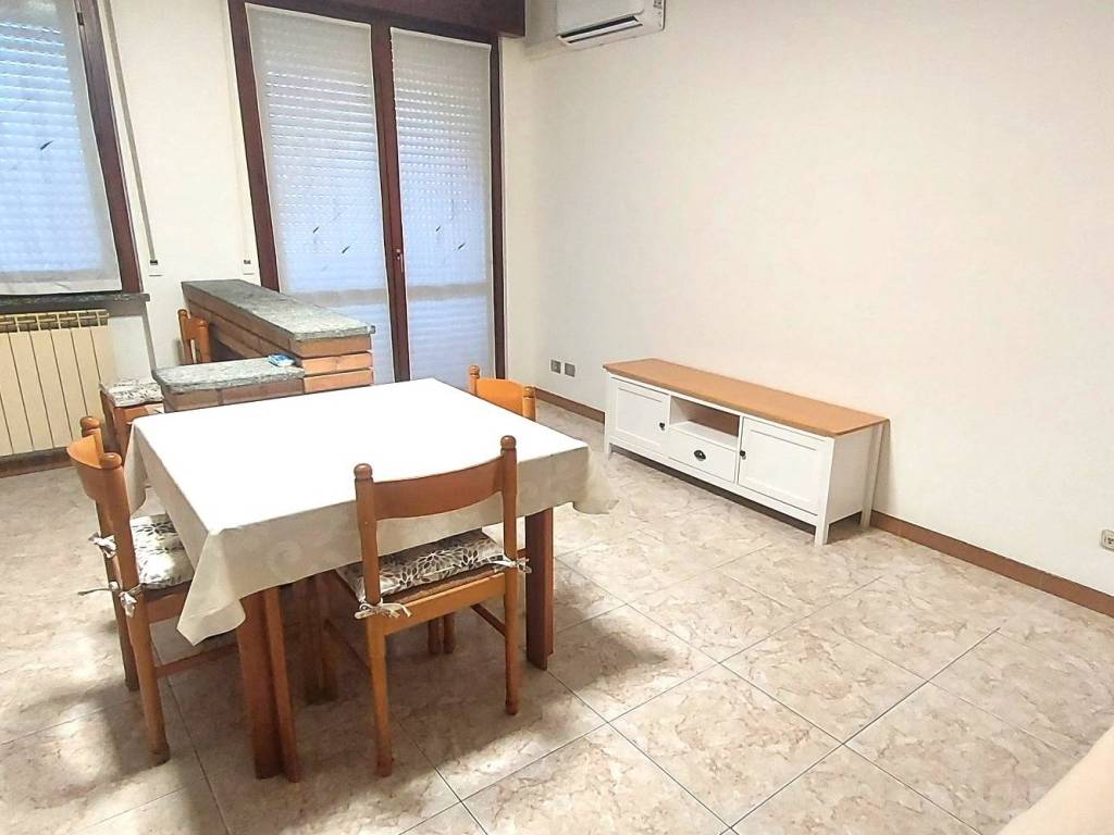 Appartamento a Cardano al campo in Via Rogorazza , 21 - Foto 5