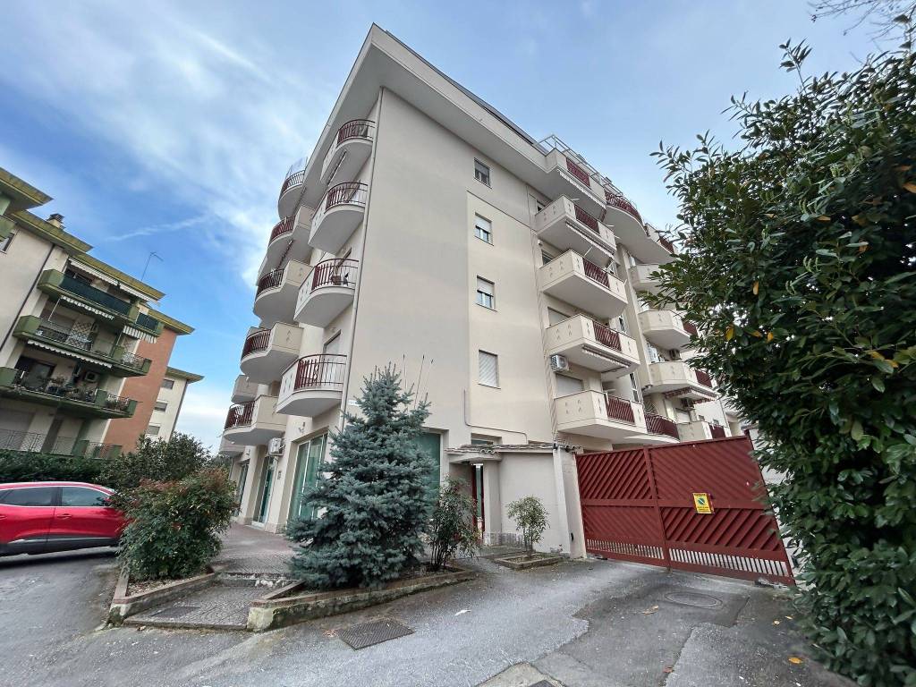 Appartamento a Cassino in Via Volturno - Foto 2