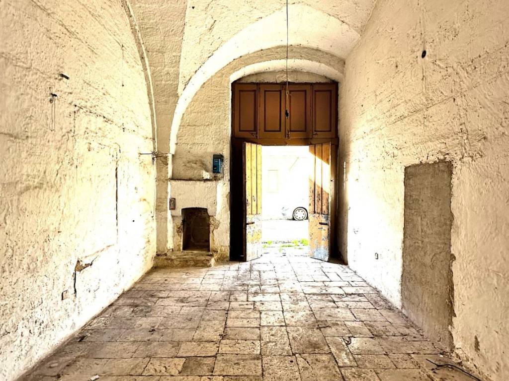 Casa indipendente a Carovigno in Via Venezia, 2 - Foto 2