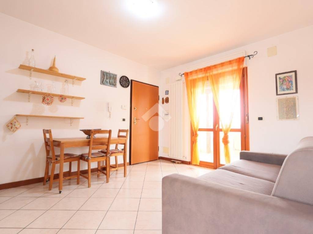 Appartamento a Alba adriatica in Via Trieste, 104 - Foto 2