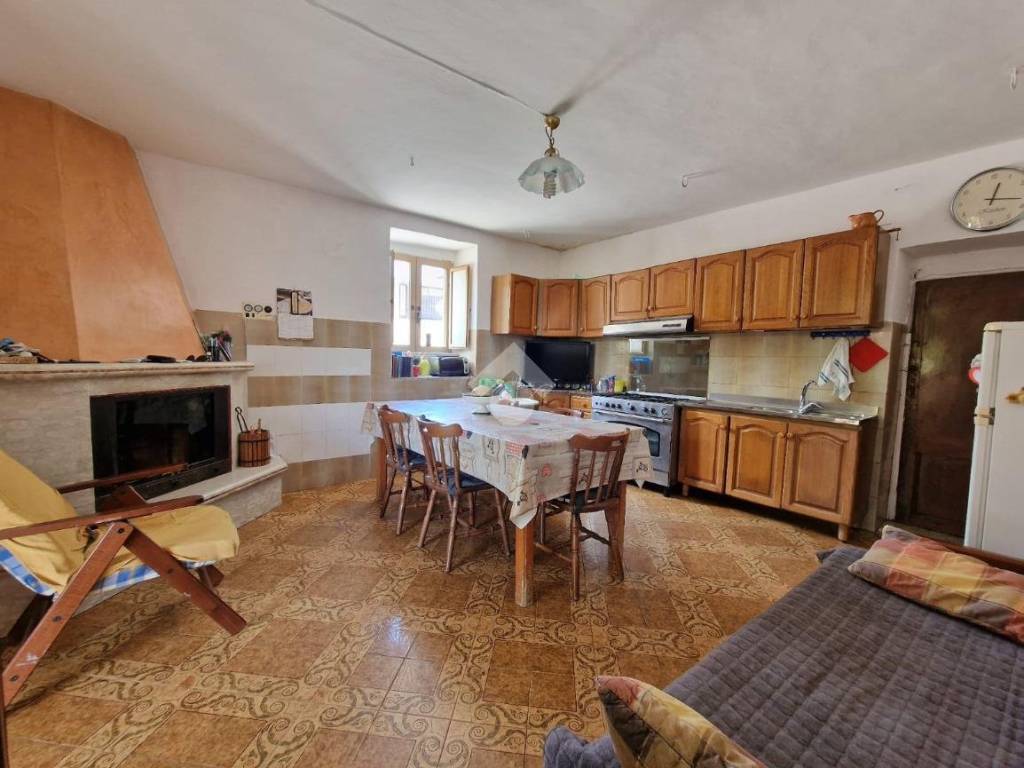 Villa a Sant'agata de' goti in C/da Bagnoli - Foto 4