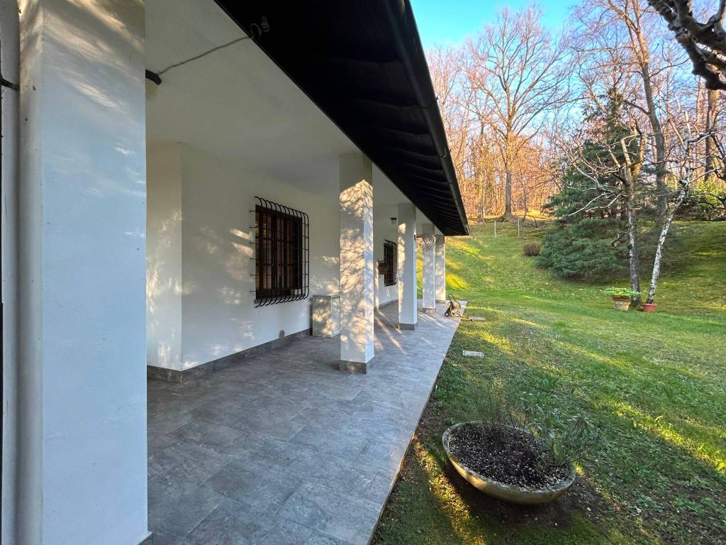 Villa a Vedano olona in Via Bragello, 42 - Foto 4