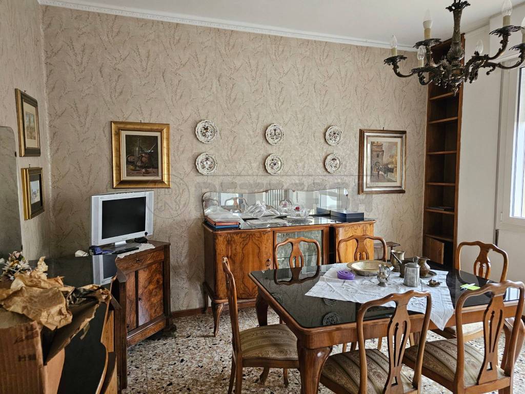 Villa a Vicenza in VIA VOLTA - Foto 4