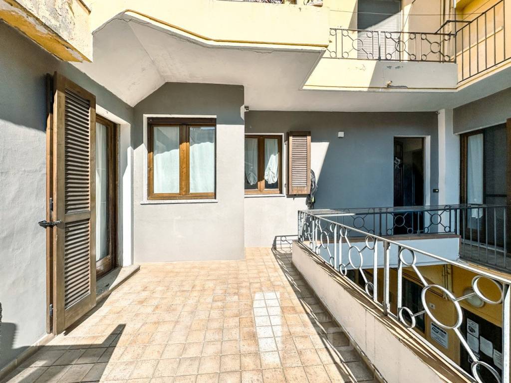 Appartamento a Gattinara in Piazza Castello 2c - Foto 2