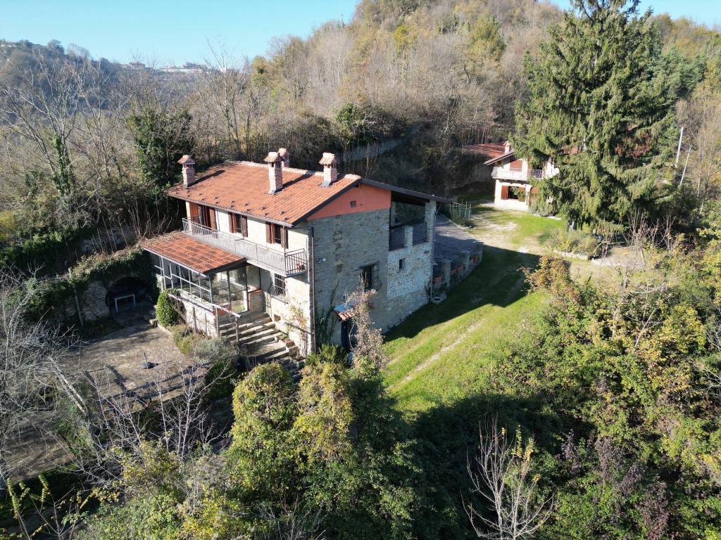 Rustico / casale a Bossolasco in Località Montà - Foto 2
