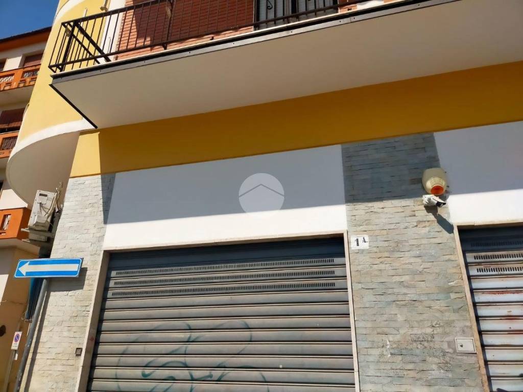 Box / garage a Cosenza in Via Pasquale Galluppi, 1 - Foto 4