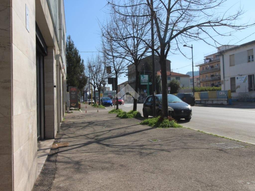 Immobile a Pescara in Via Nazionale Adriatica Nord, 444 - Foto 4