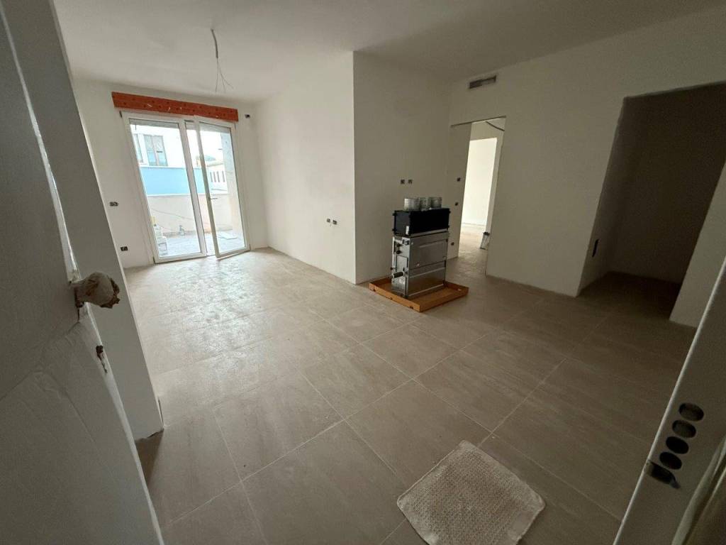 Appartamento a Civitanova marche in Via Francesco Petrarca, 18 - Foto 5