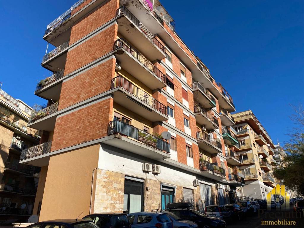 Immobile a Roma in Via del Forte Bravetta, 196 - Foto 2