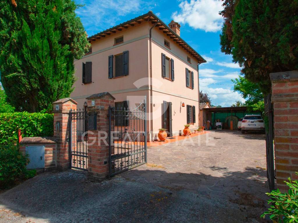 Villa a Castiglione del lago in Via Piana - Foto 2