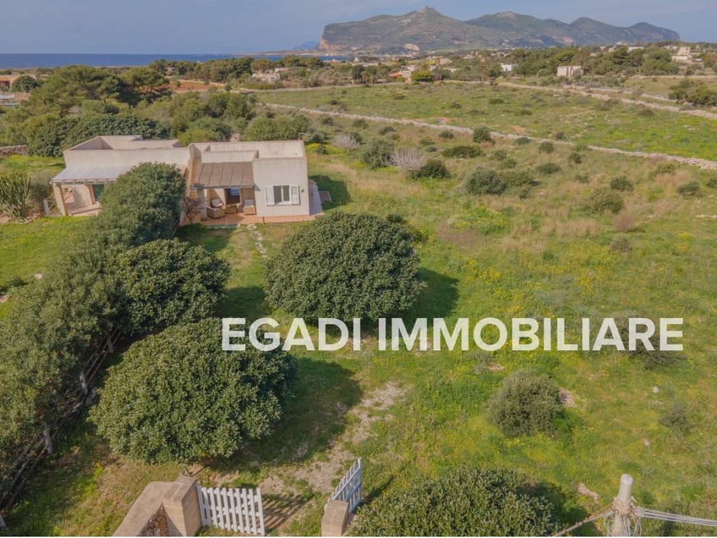 Villa a Favignana in Località Cala Azzurra - Foto 2