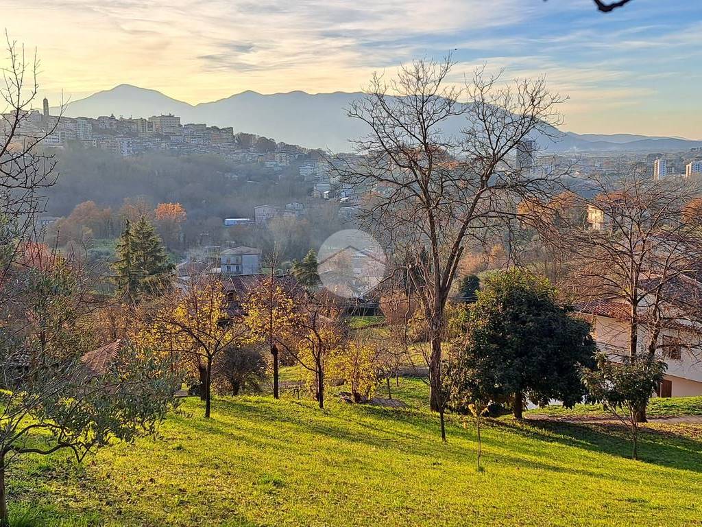 Casa indipendente a Frosinone in Via Sant'Angelo, 35 - Foto 2