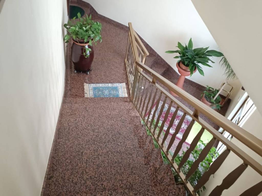 Casa indipendente a Andria in Viale Palmiro Togliatti, 50 - Foto 2