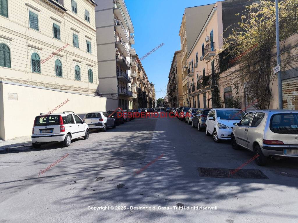 Appartamento a Palermo in Via Brigata Aosta, 21 - Foto 2