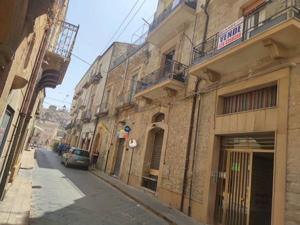 Appartamento a Piazza armerina in Via Garibaldi, 97 - Foto 3