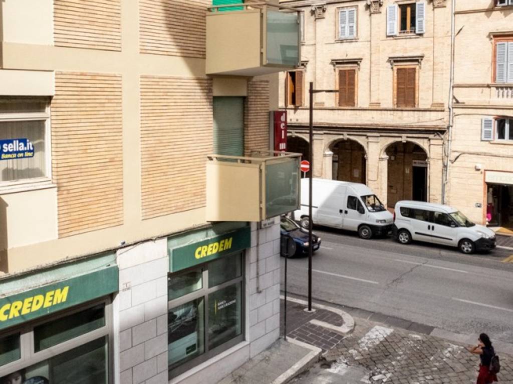 Appartamento a Macerata in Corso Camillo Benso di Cavour - Foto 5