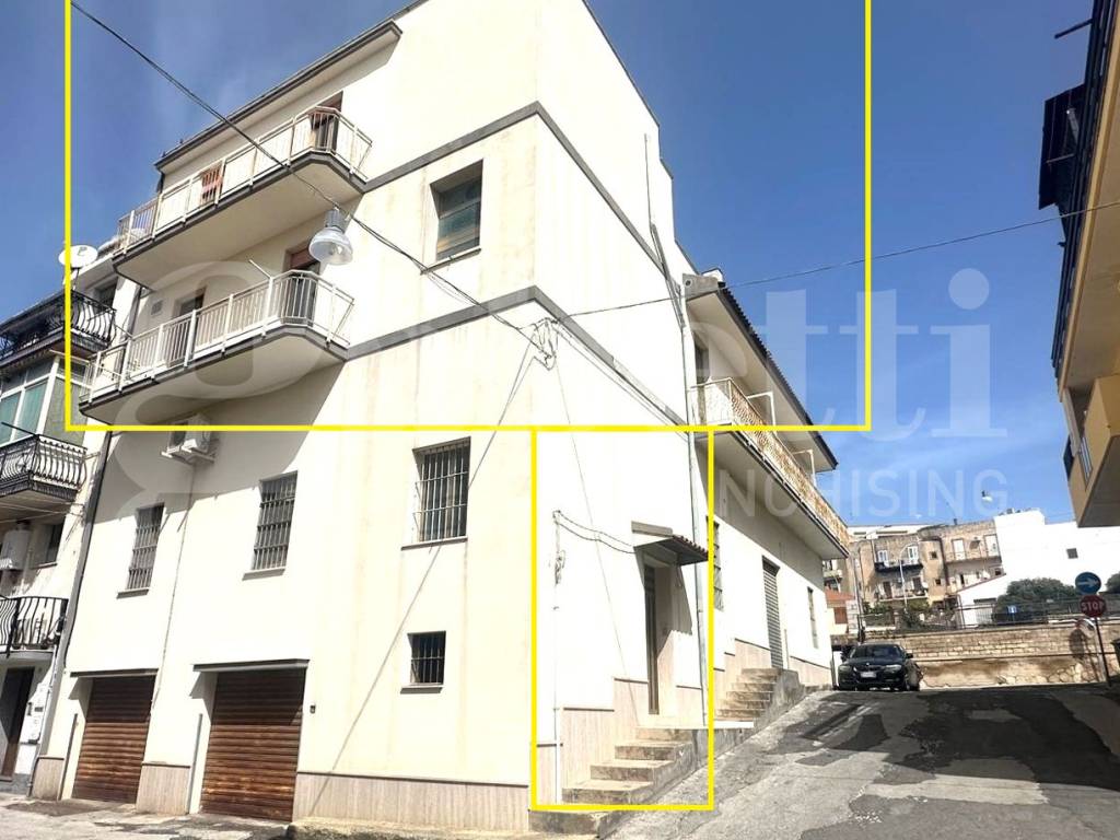Casa indipendente a Noto in VICO ACCURSIO, 4 - Foto 3