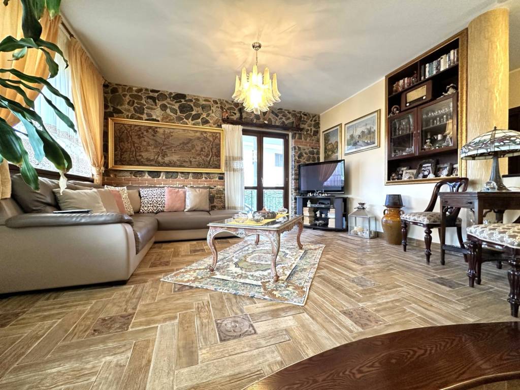 Villa a Montepaone in Via Filippo Turati, 27 - Foto 3