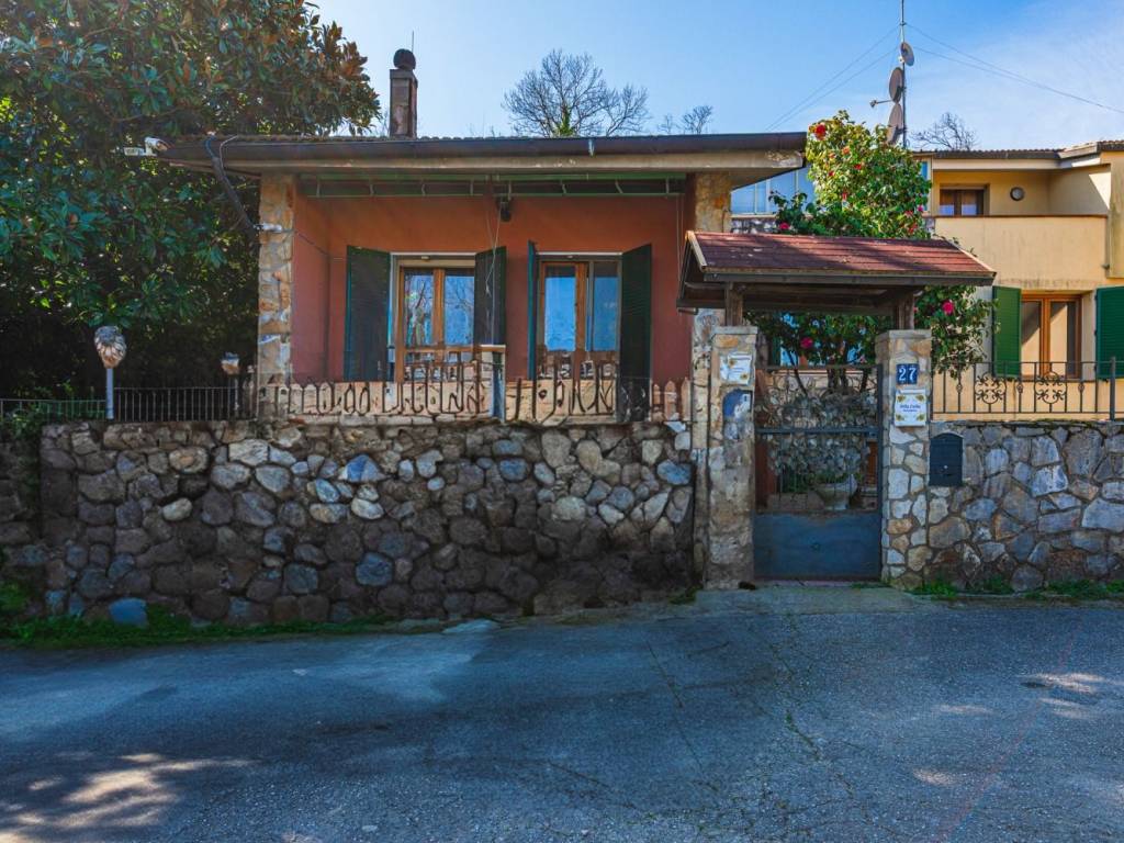 Villa a Marliana in Via della Castellina - Foto 3