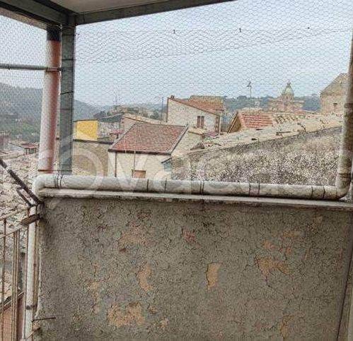 Villa a Piazza armerina in Via Antonio Verso, 8 -10 - Foto 2