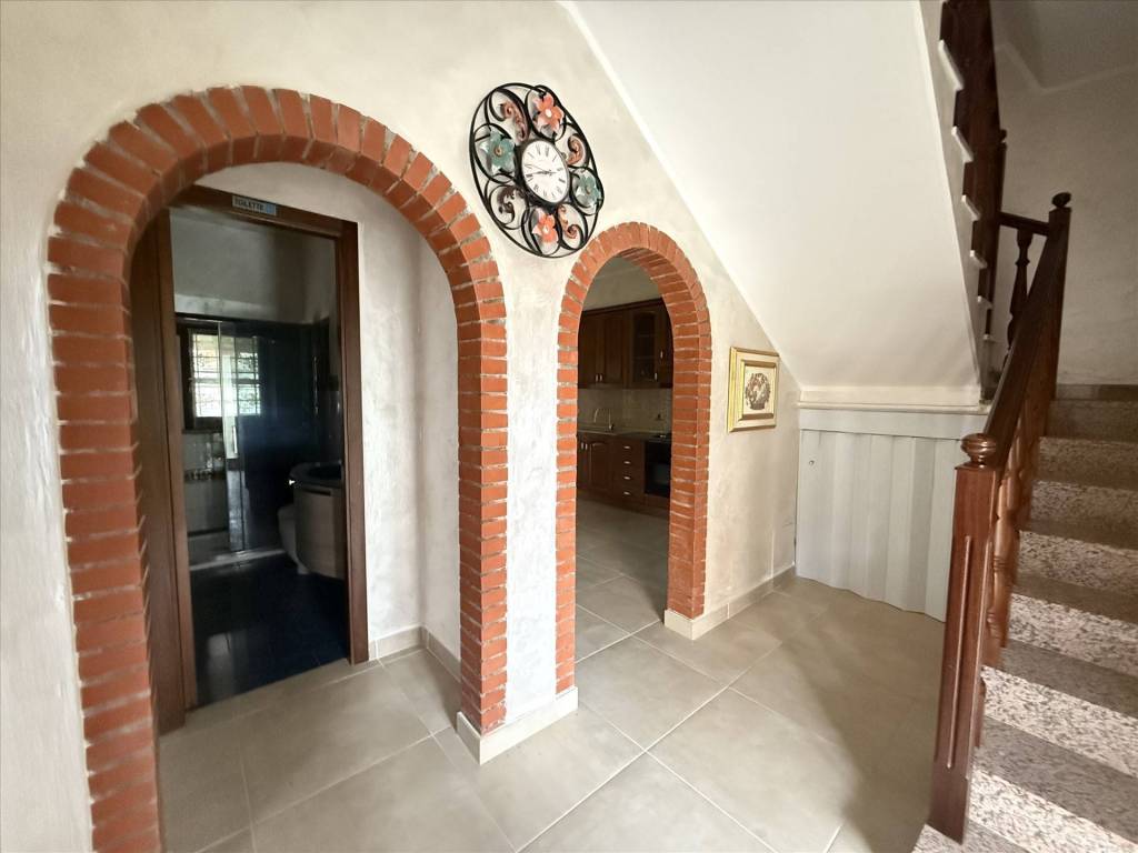 Villa a Castiglione del lago in Via del Giglio, 20 - Foto 5