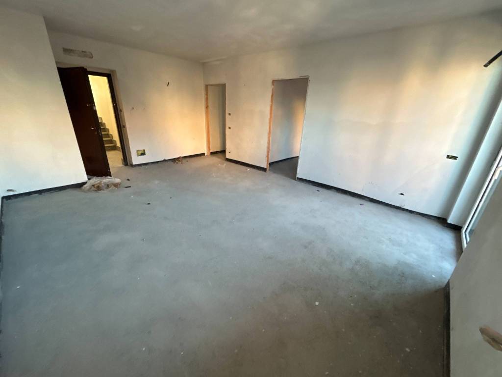 Appartamento a Alessandria in Via Luciano Raschio - Foto 5