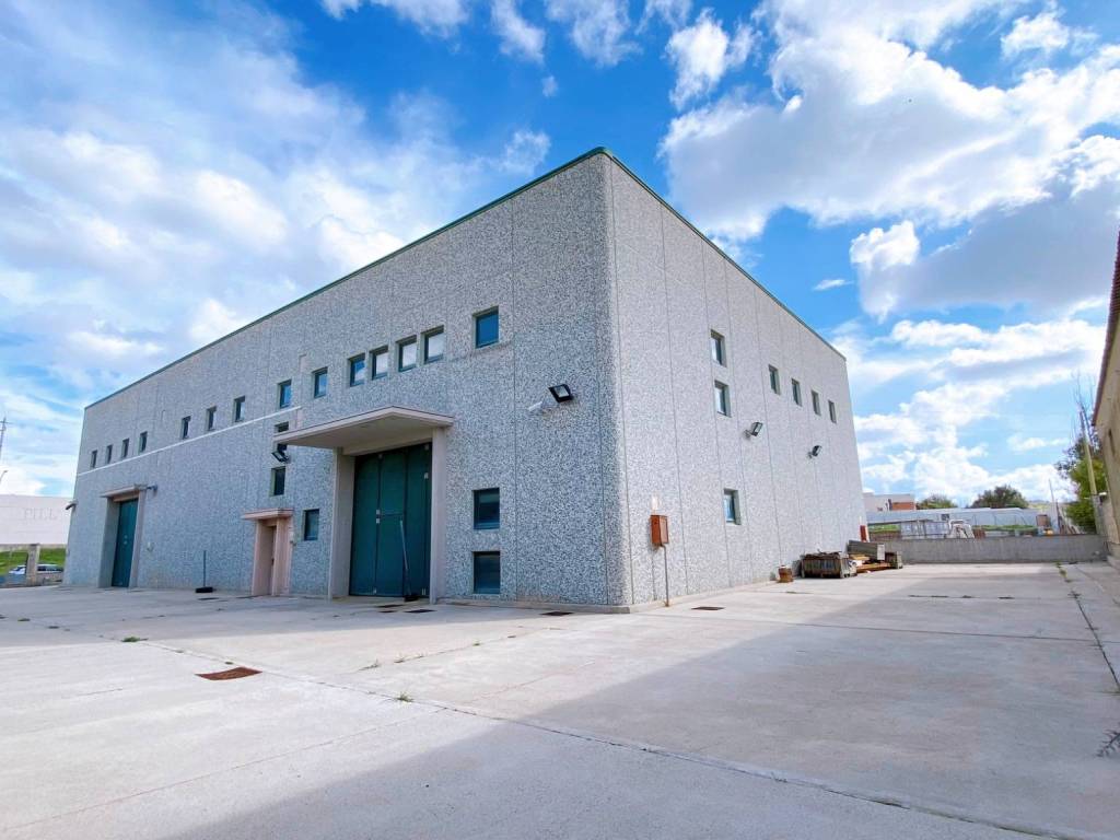 Immobile a Quartucciu in Strada Ex Provinciale Quartucciu-Ganni - Foto 3