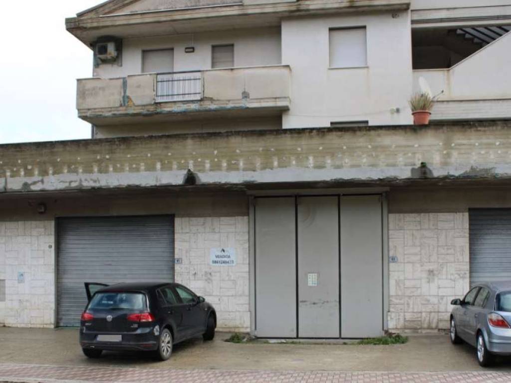 Immobile a Silvi in via Via Roma 59-61-63-65-67 - Foto 2