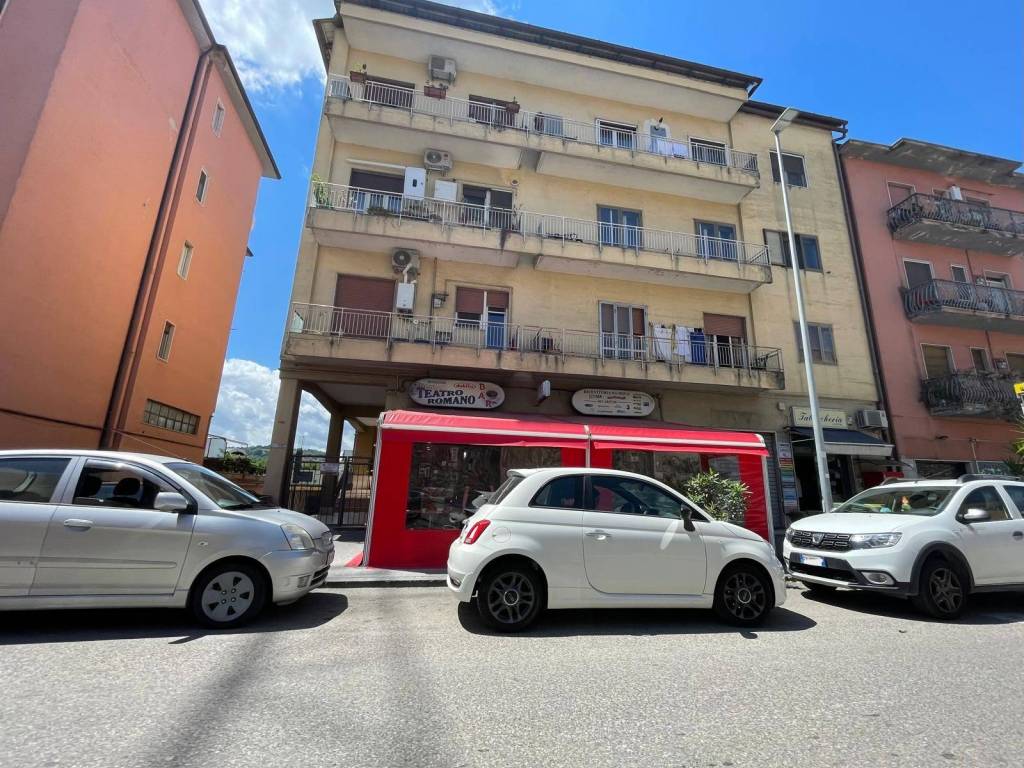 Appartamento a Benevento in Via Torre della Catena - Foto 2