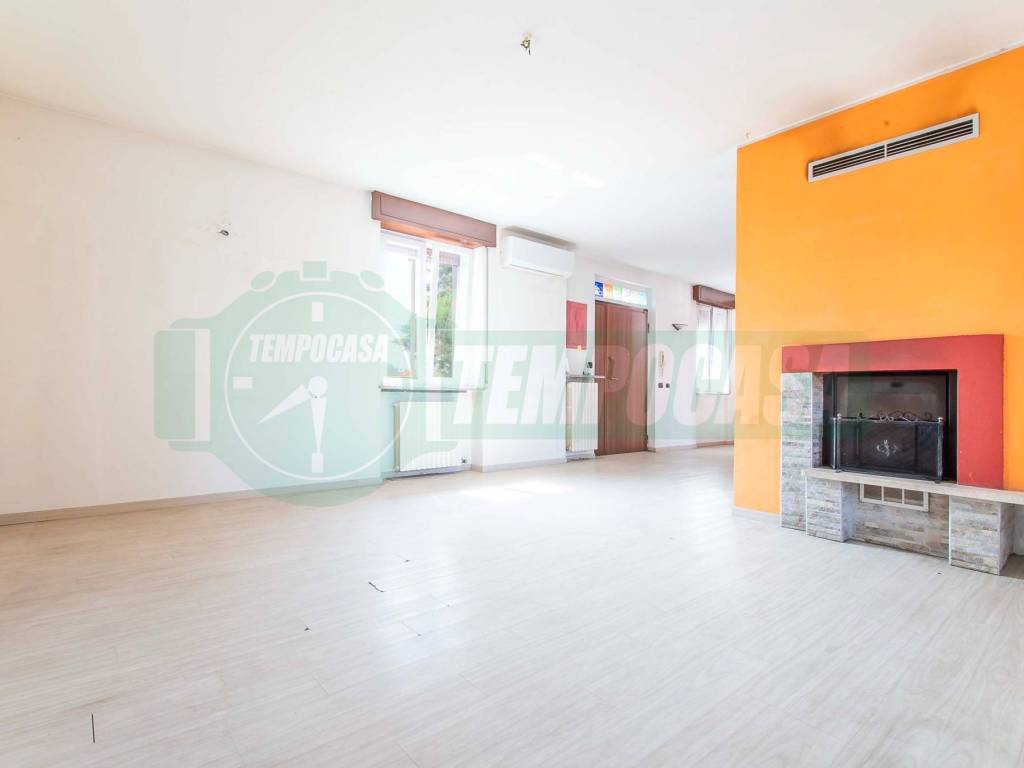 Appartamento a Marnate in Via Armando Diaz - Foto 2