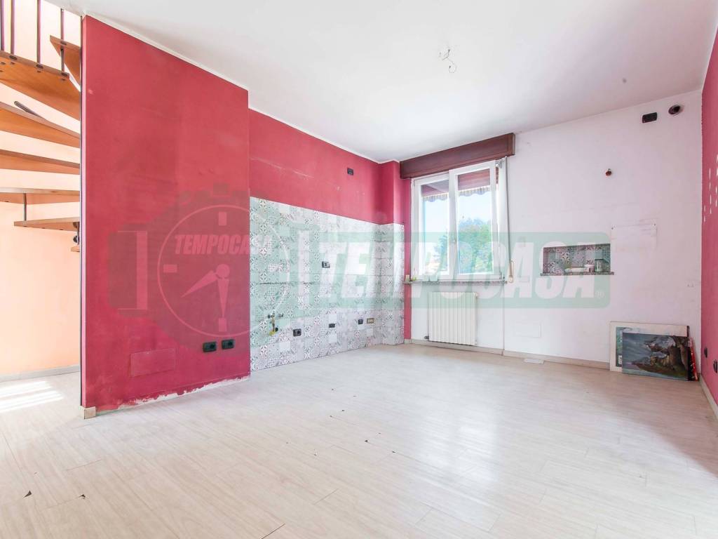 Appartamento a Marnate in Via Armando Diaz - Foto 3