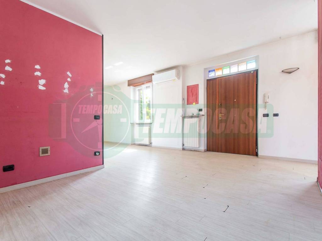 Appartamento a Marnate in Via Armando Diaz - Foto 4