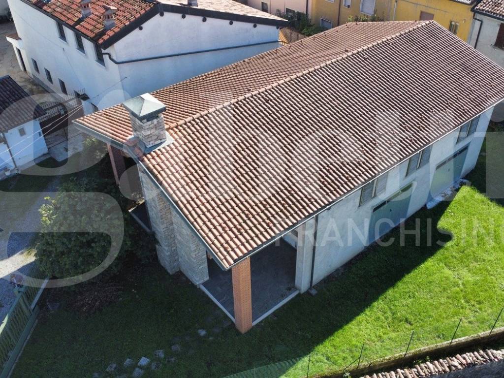 Villa a Castrezzato in VIA CIRCONVALLAZIONE NORD , 6 - Foto 2