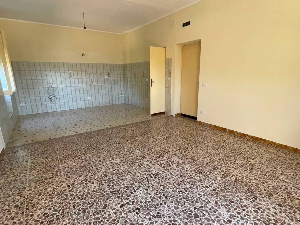 Appartamento a Fondi in Via San Magno - Foto 4