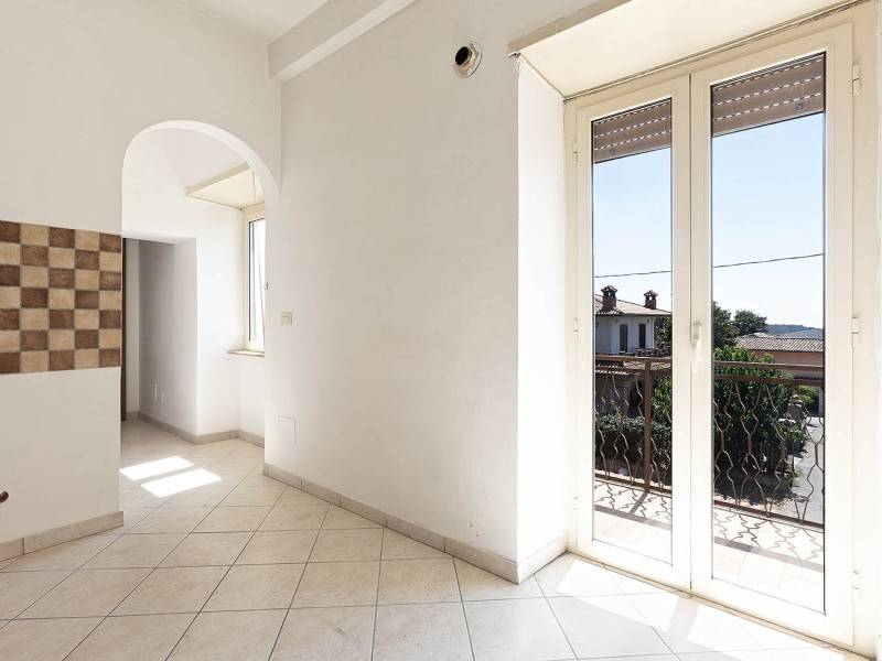 Appartamento a Montefiascone in Via A. Rubuano - Foto 4