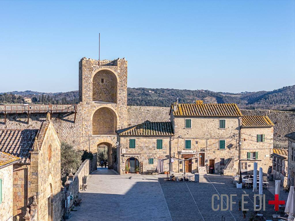 Appartamento a Monteriggioni in Via Dante Alighieri - Foto 4