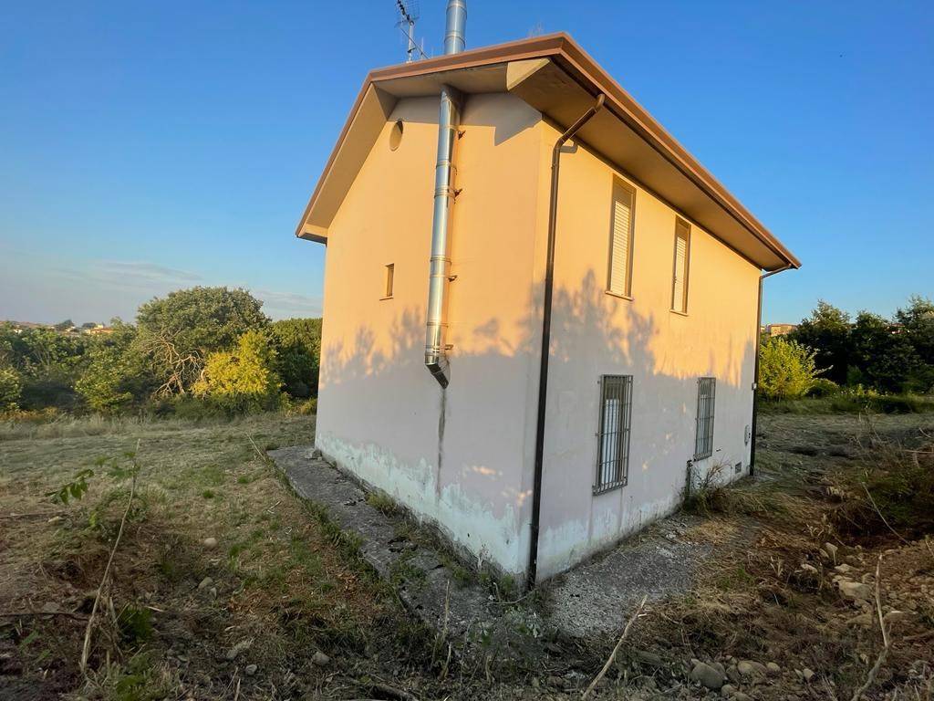 Villa a San nicola manfredi in Via Chiesa - Foto 4