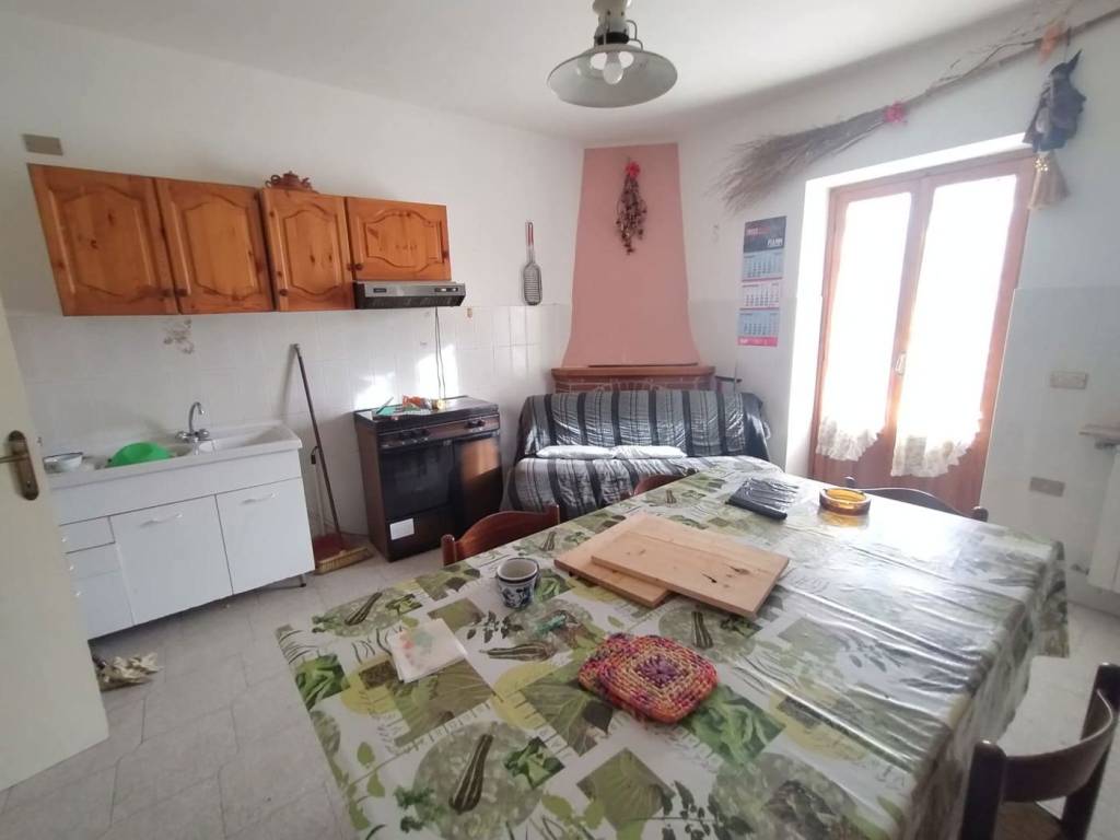 Appartamento a Tagliacozzo in via Camerata - Foto 4